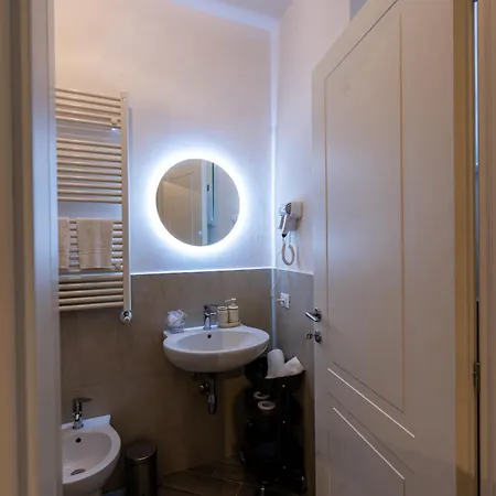 Bed & Breakfast Via Corsica 10 Pisa